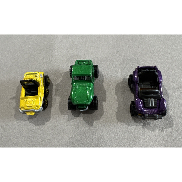 Lot Of 3 Matchbox Hot Wheels Die Cast Cars Toy Cars Vehicles Colorful - Picture 1 of 9